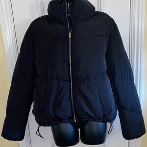 Divided H&M Women's Black Puffer Jacket Size S